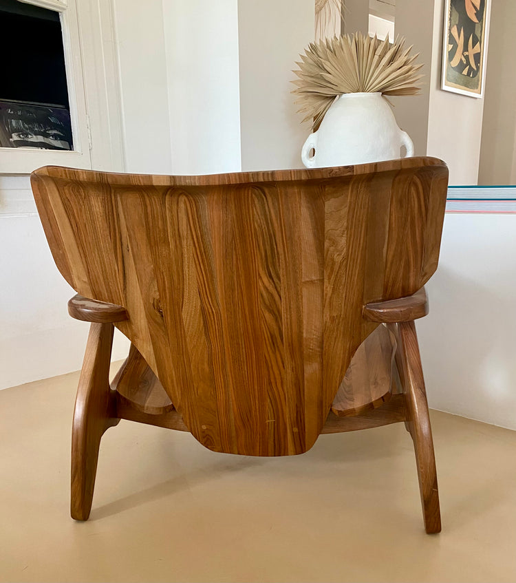 Fauteuil en noyer modèle Atlas
