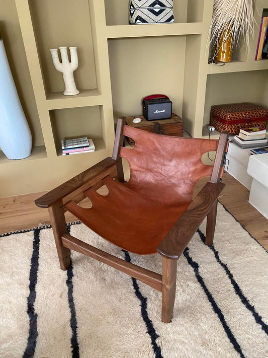 Fauteuil en cuir et bois modèle Jafar