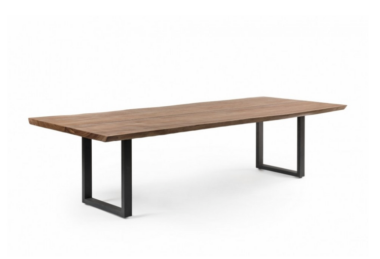 Manufactori présente BORDER : Une table à manger iconique