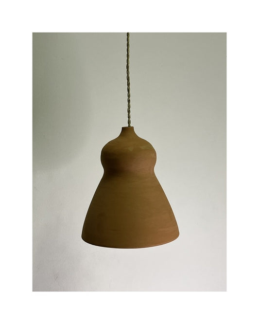 Suspension en terre cuite
