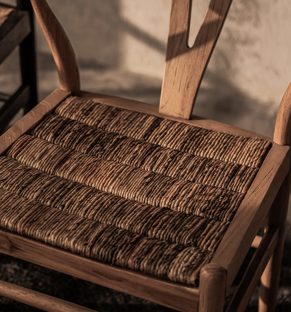 Chaise en bois de teck récupéré